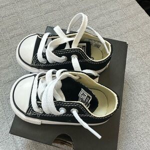 Converse Toddlers' Black Low-Top Canvas Sneakers- never worn